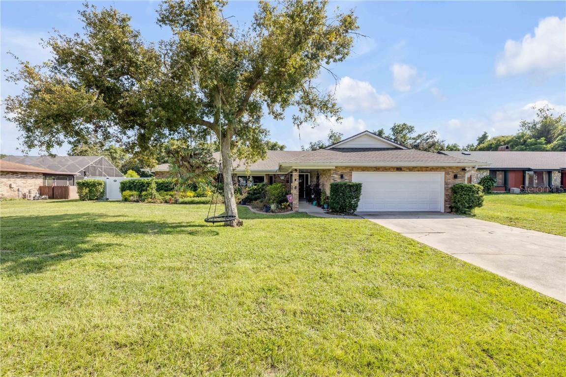 2097 Cleo Ln., Deltona, FL 32738