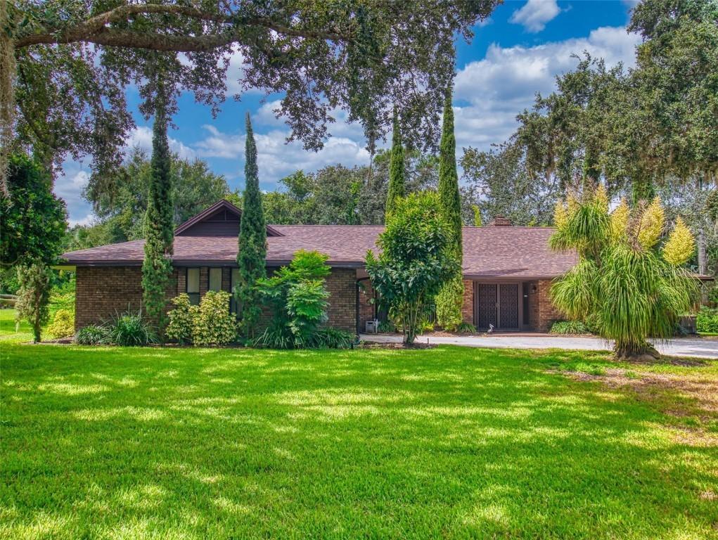 806 Silk Oak Ct., New Smyrna Beach, FL 32168