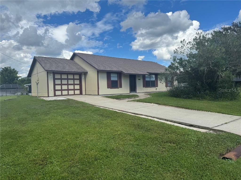 2232 Royal Palm Dr., Edgewater, FL 32141