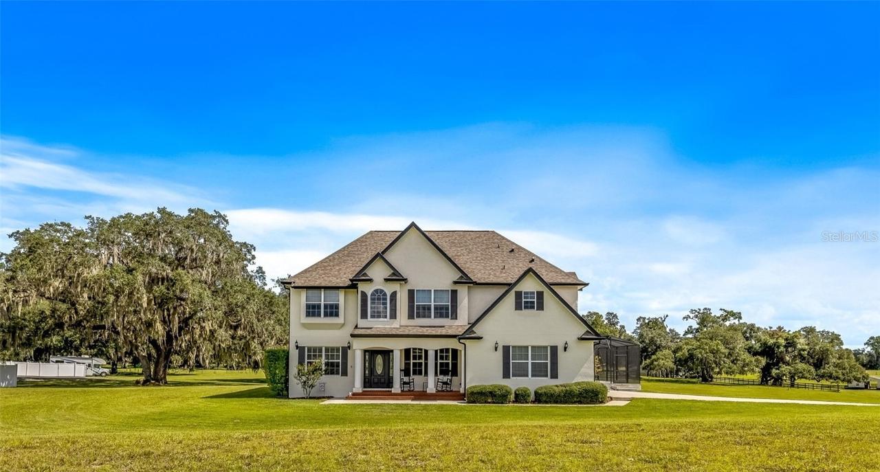 3221 Oaklea Dr., Deland, FL 32720