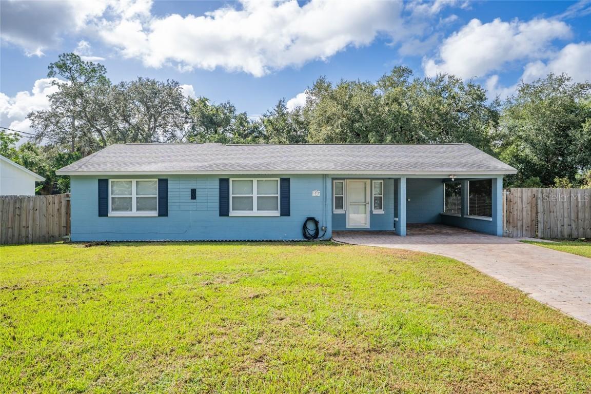 313 Riviera Dr., Debary, FL 32713