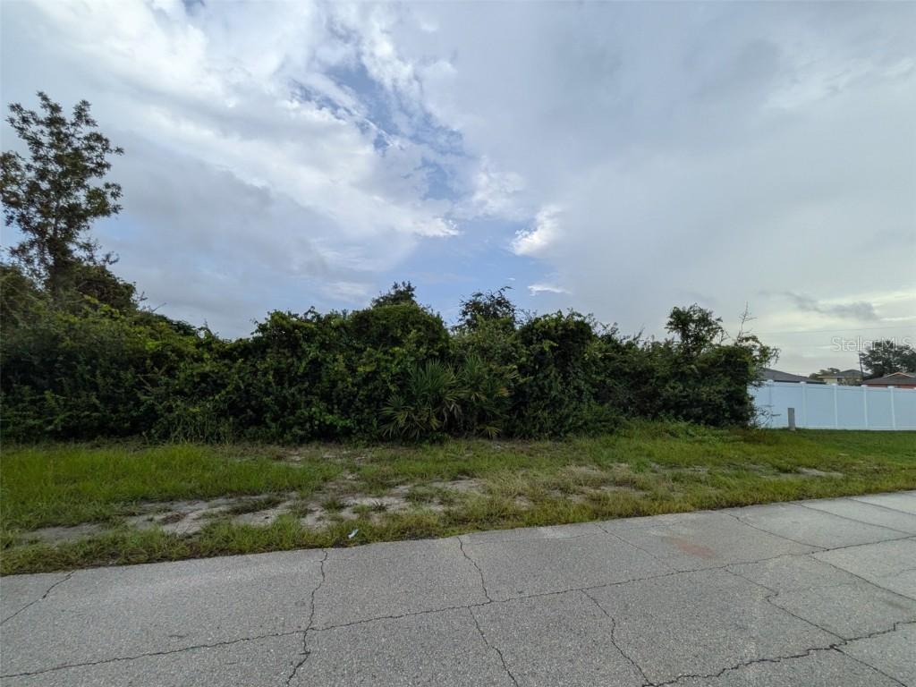 1501 Bonview Ave., Deltona, FL 32738