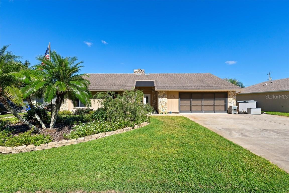 2710 22nd St., Edgewater, FL 32141