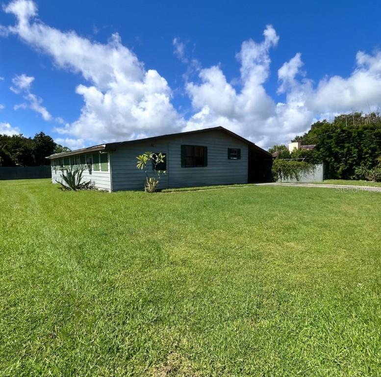 2474 Bradford Ct., Mims, FL 32754