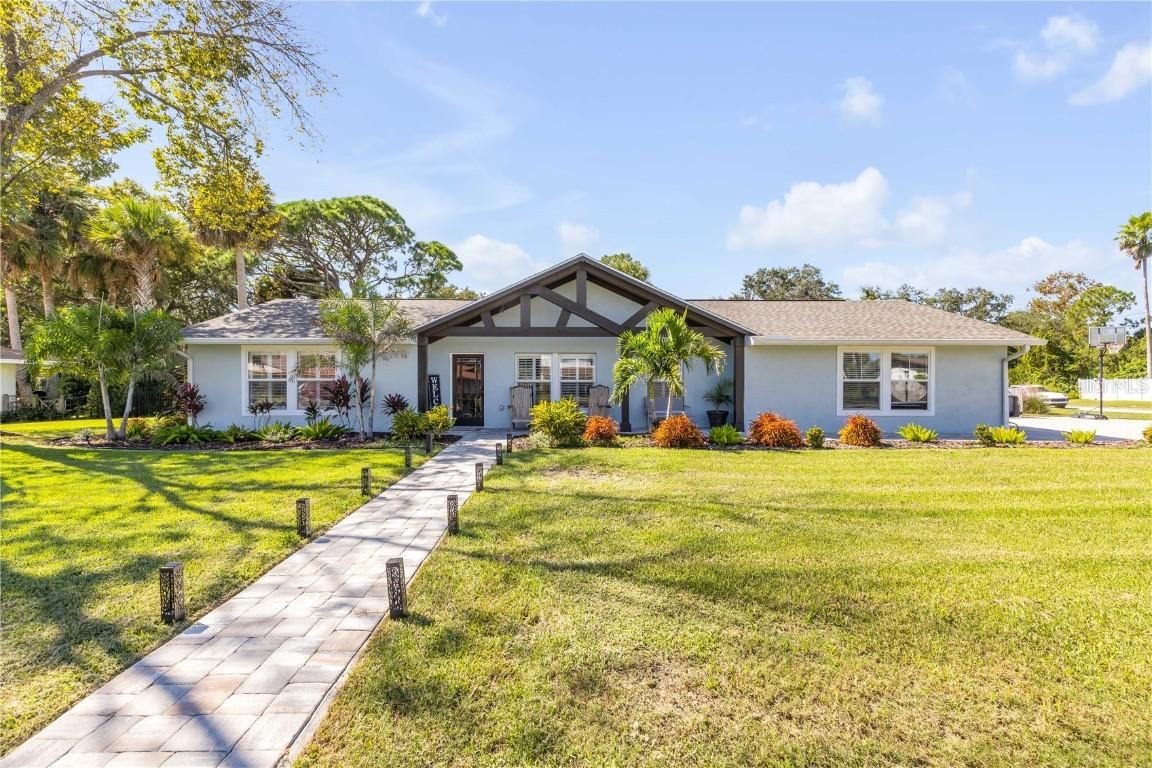 798 Fairway Dr., New Smyrna Beach, FL 32168