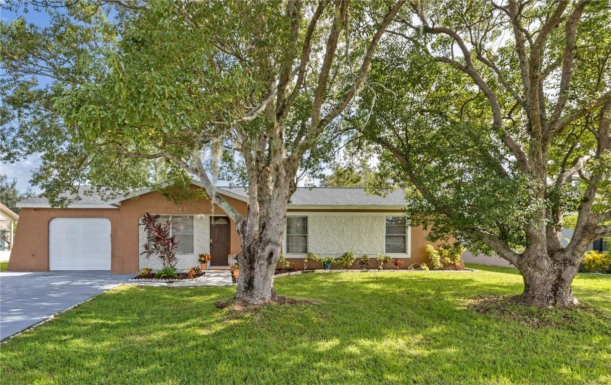 819 Nelson Dr., Kissimmee, FL 34758