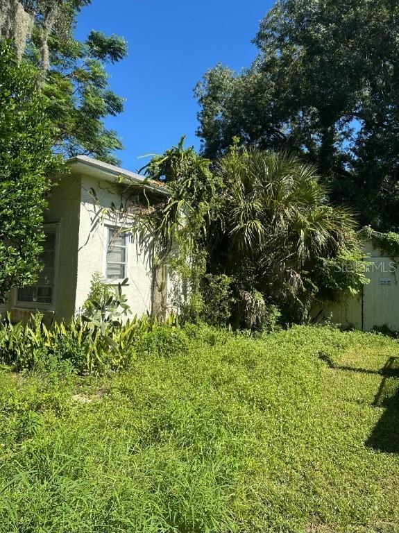 527 Westmoreland Rd., Daytona Beach, FL 32114