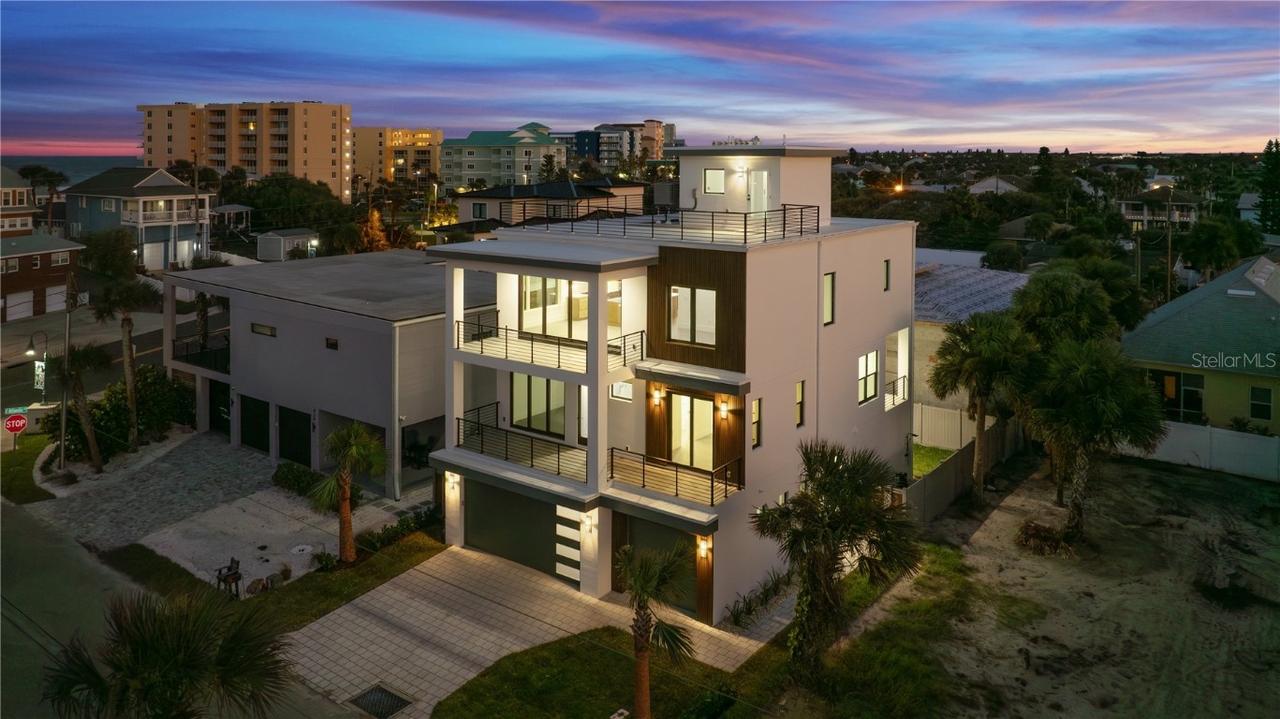 427 Columbus Ave., New Smyrna Beach, FL 32169