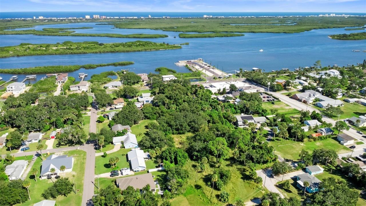 Wilkinson Ave., Edgewater, FL 32132