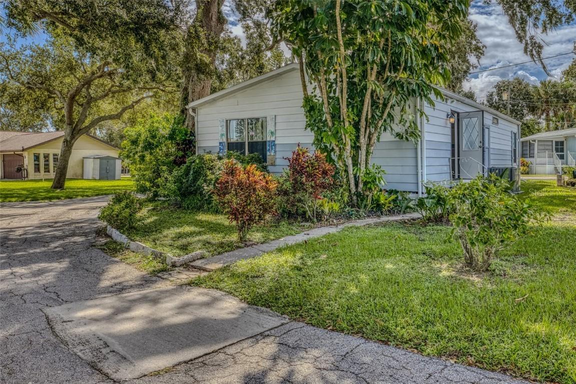 2201 S Ridgewood Ave. #21, Edgewater, FL 32141