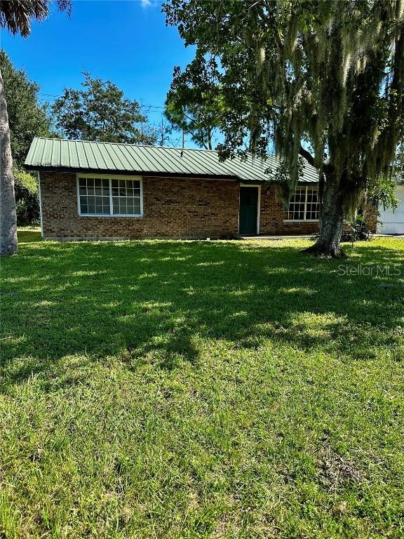 1711 India Palm Dr., Edgewater, FL 32132