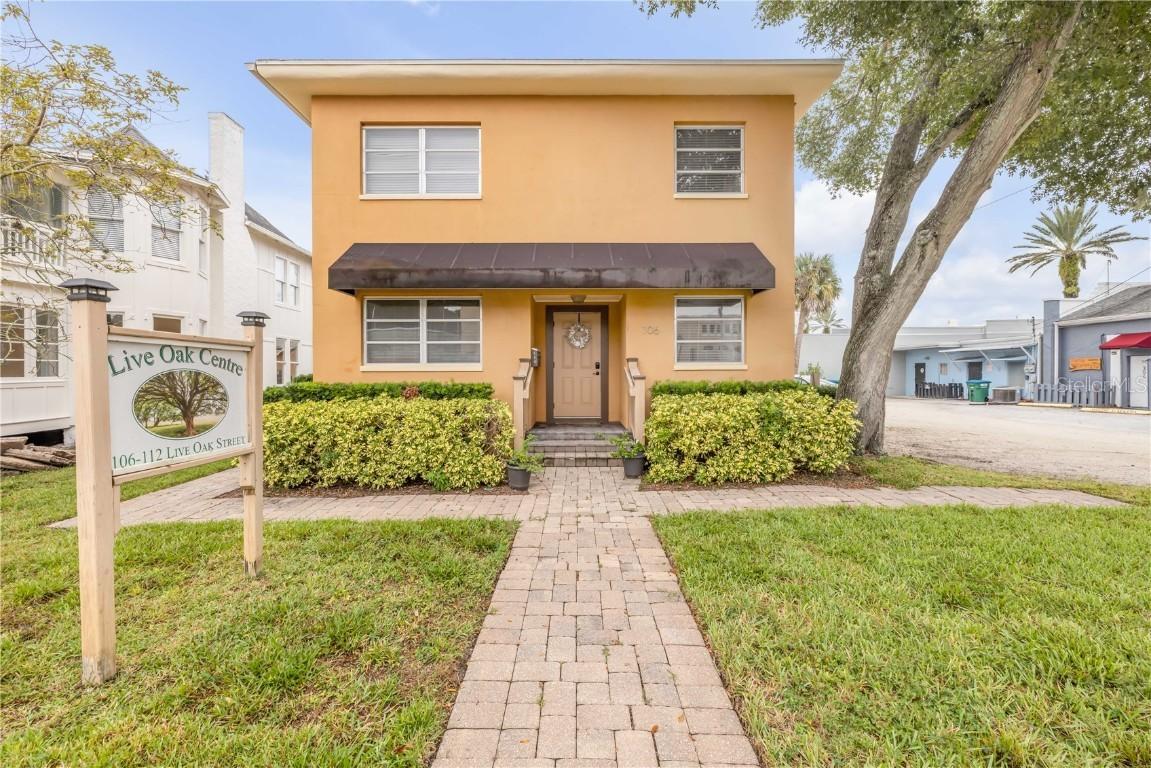 106 Live Oak St., New Smyrna Beach, FL 32168