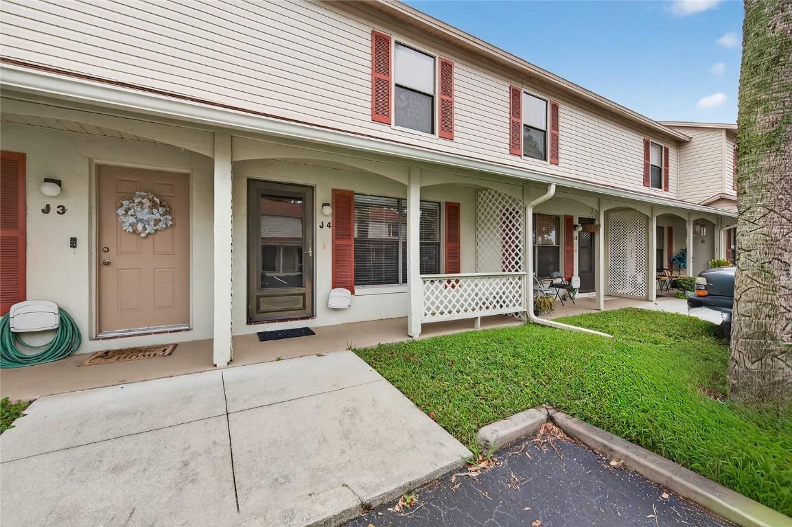 980 Canal View Boulevard #J-4, Port Orange, FL 32129