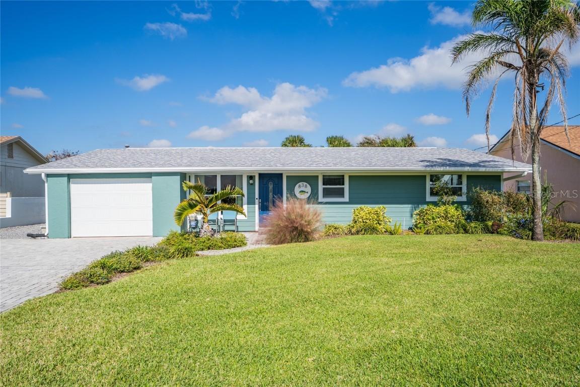 838 E 17th Ave., New Smyrna Beach, FL 32169