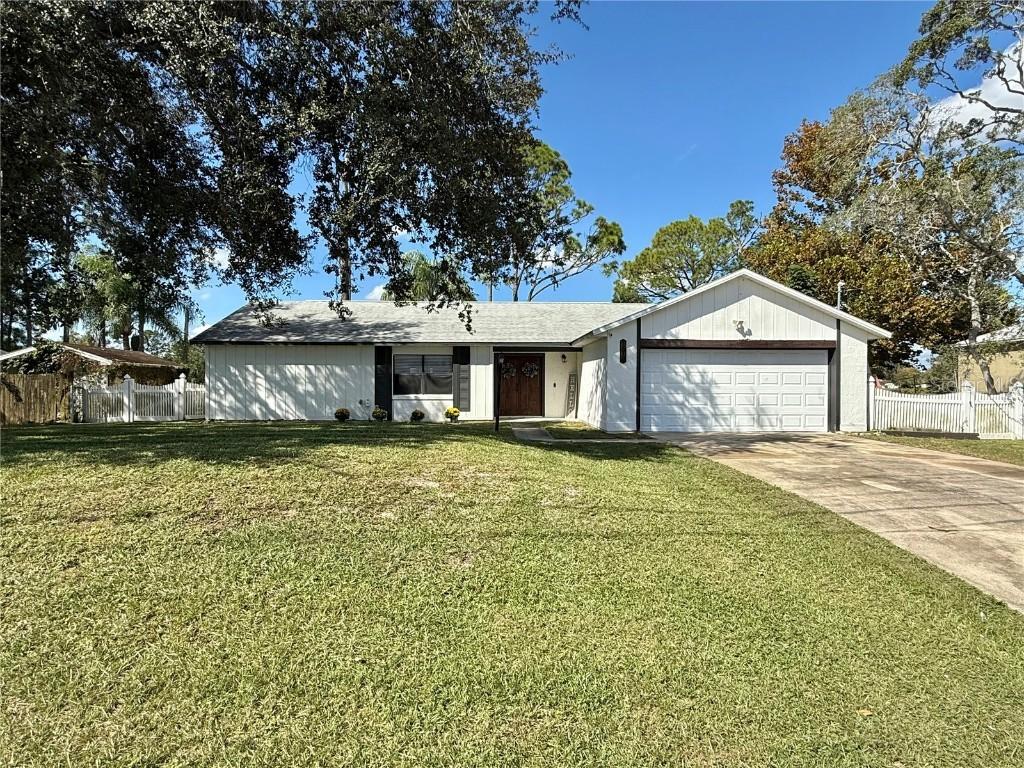 1819 Amboy Dr., Deltona, FL 32738