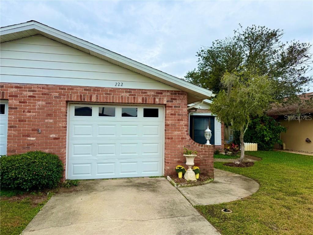 222 Shangri La Cir., Edgewater, FL 32132