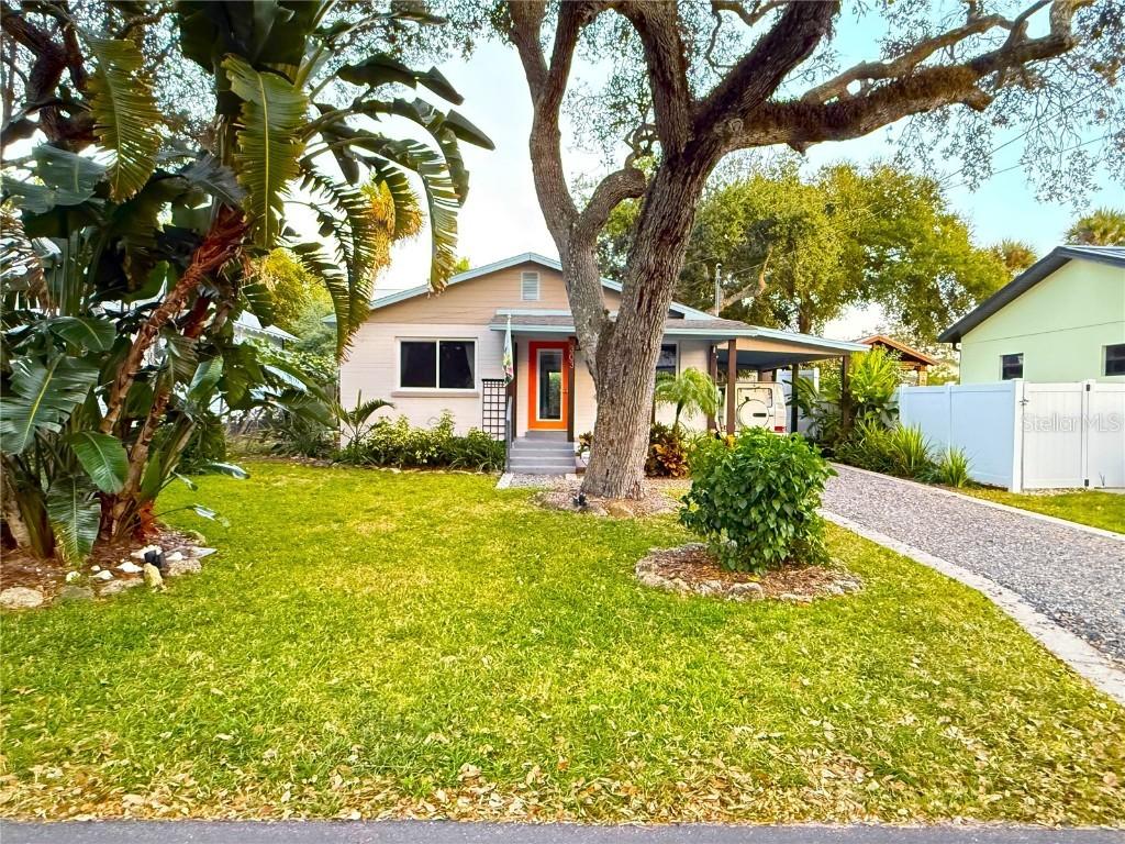 303 S Pine St., New Smyrna Beach, FL 32169
