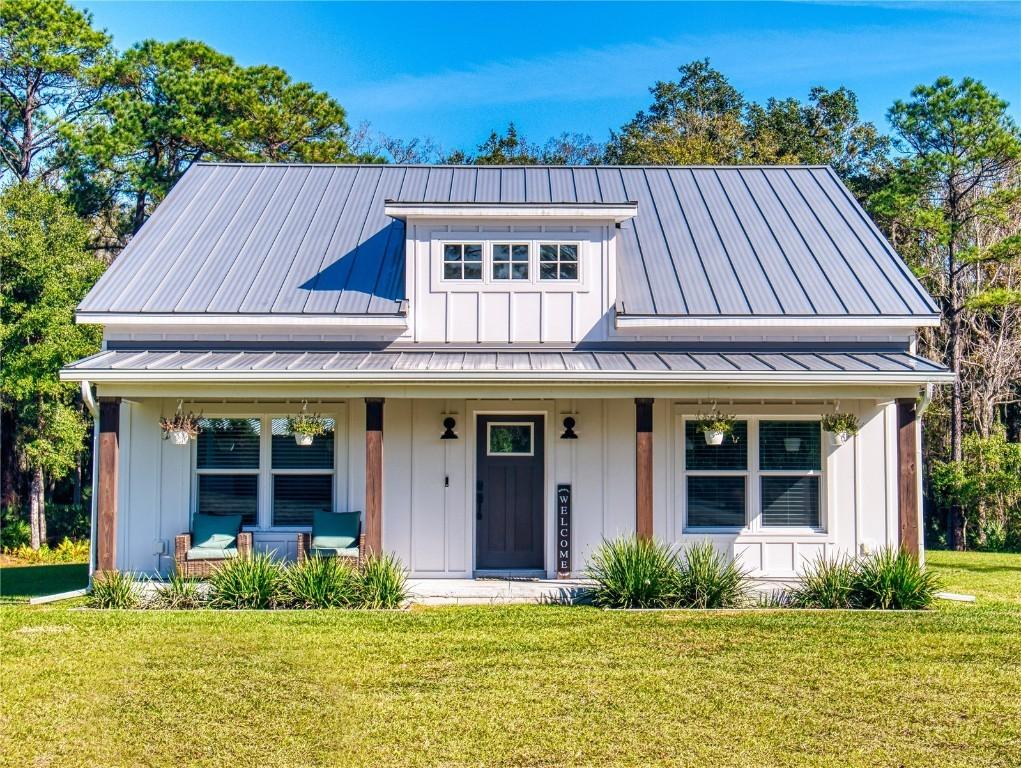 4275 Beacon Light Rd., Edgewater, FL 32141