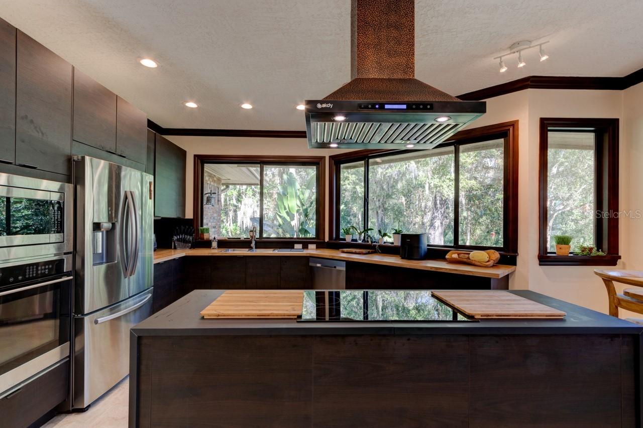 1811 E Spruce Creek Blvd., Port Orange, FL 32128