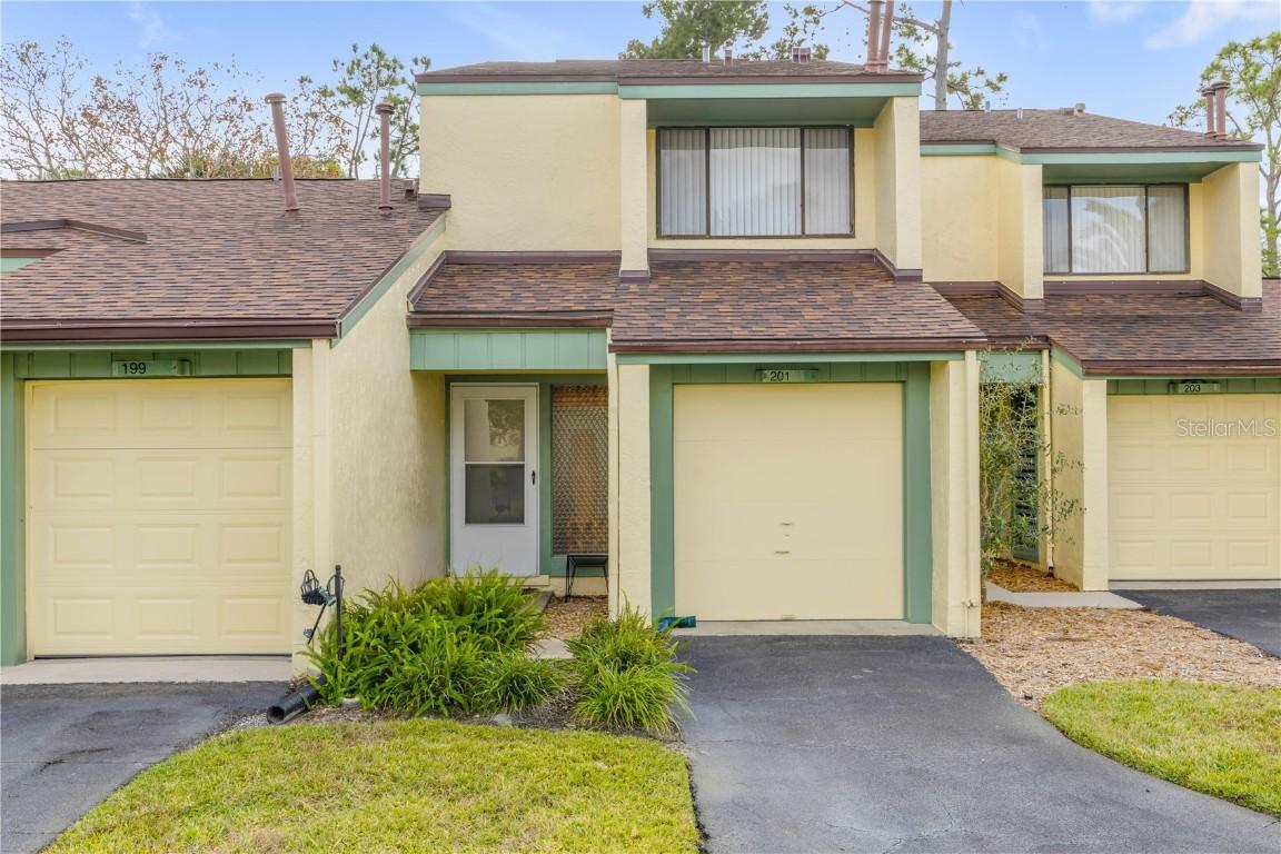 201 Club House Blvd., New Smyrna Beach, FL 32168