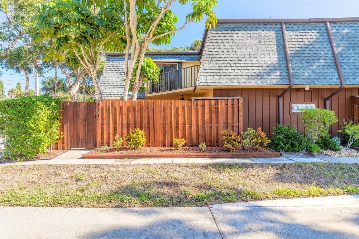 3824 Saxon Dr., New Smyrna Beach, FL 32169