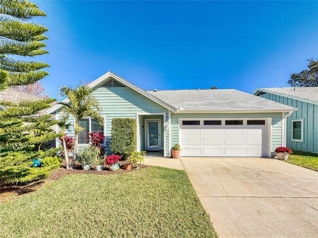702 Fox Tail Ct., New Smyrna Beach, FL 32168