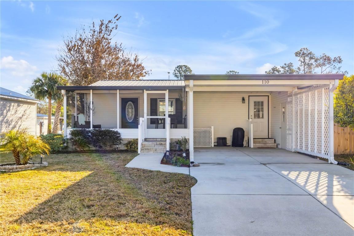 110 Pine Lake Dr., Satsuma, FL 32189