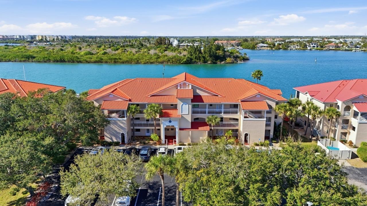 458 Bouchelle Dr. #203, New Smyrna Beach, FL 32169