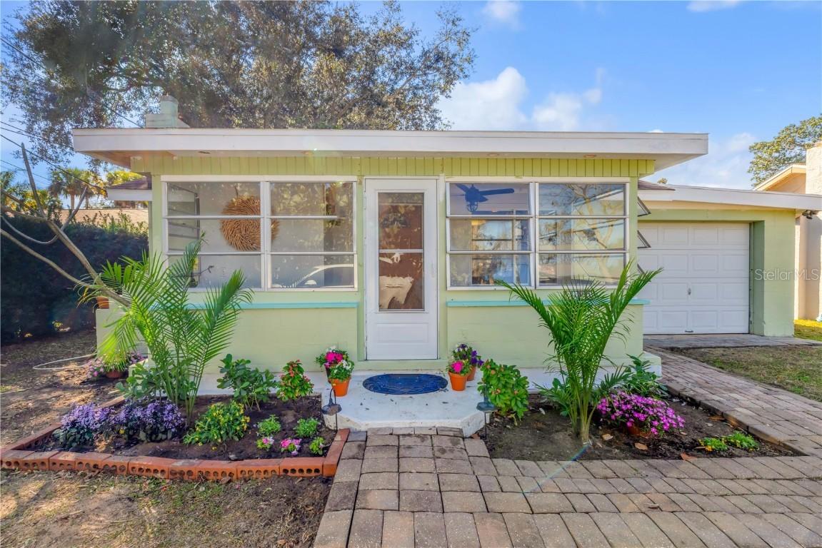 2520 Belmont Ave., New Smyrna Beach, FL 32168