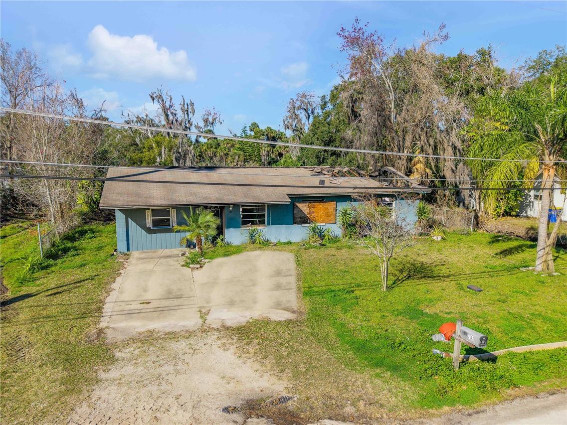 131 Wildwood Ave., Edgewater, FL 32132