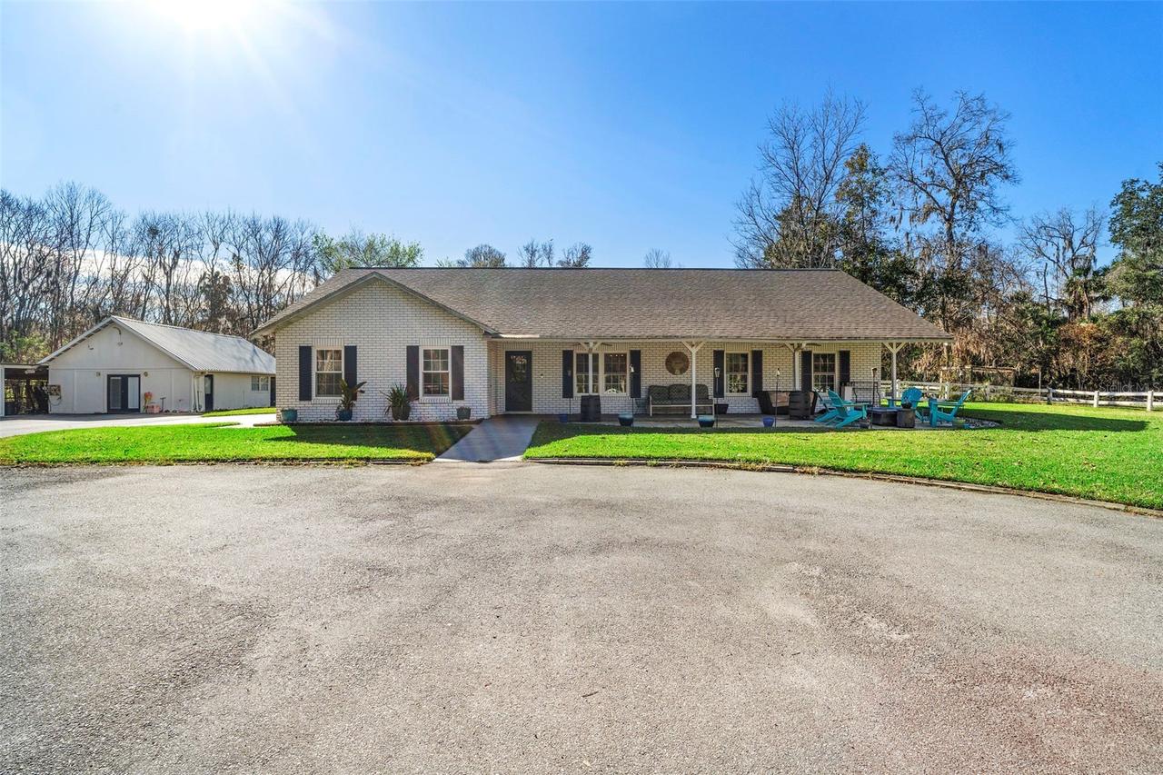 3080 Ragis Rd., Edgewater, FL 32132