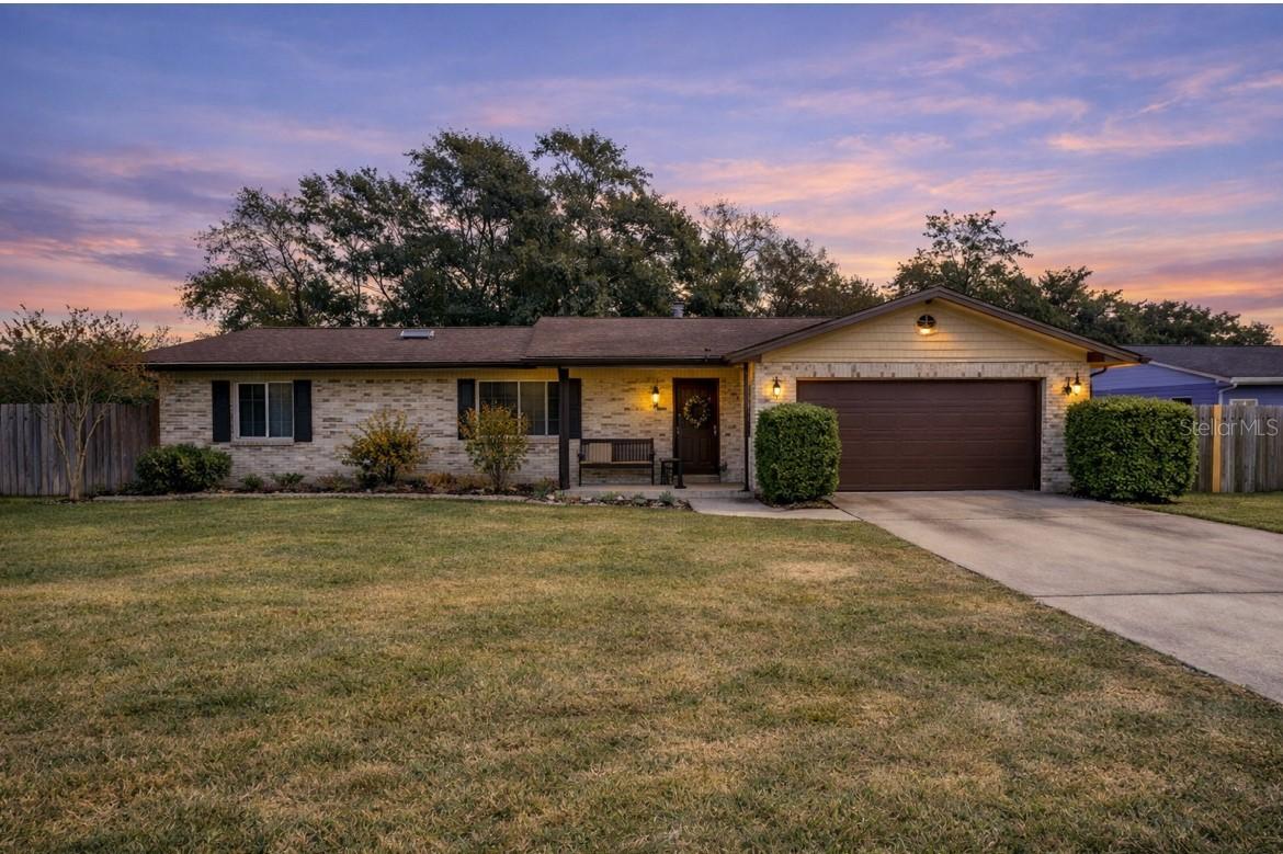 2503 Royal Palm Dr., Edgewater, FL 32141