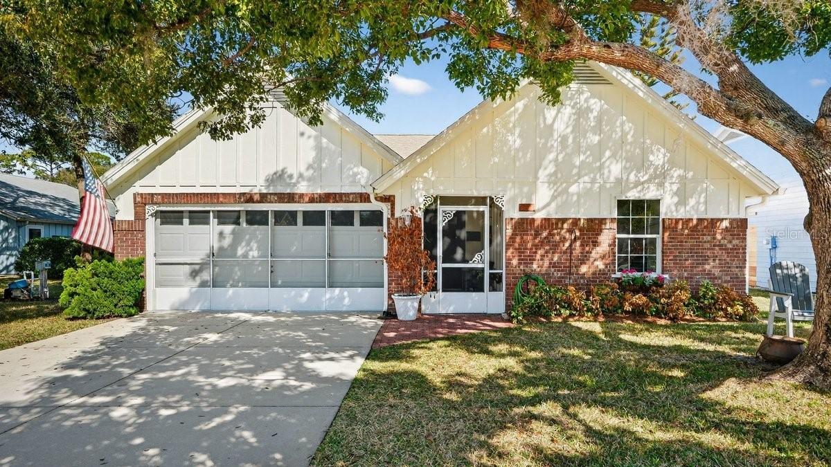 701 Pine Shores Cir., New Smyrna Beach, FL 32168