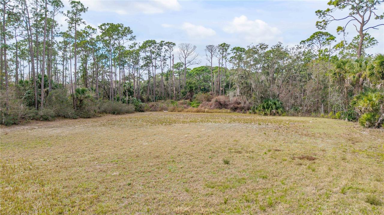 370 S Us Highway 1, Oak Hill, FL 32759