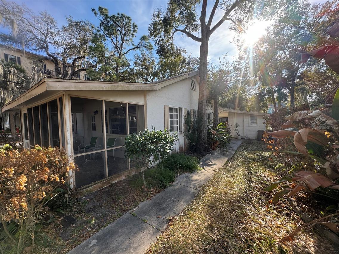 312 Hillman St., New Smyrna Beach, FL 32168