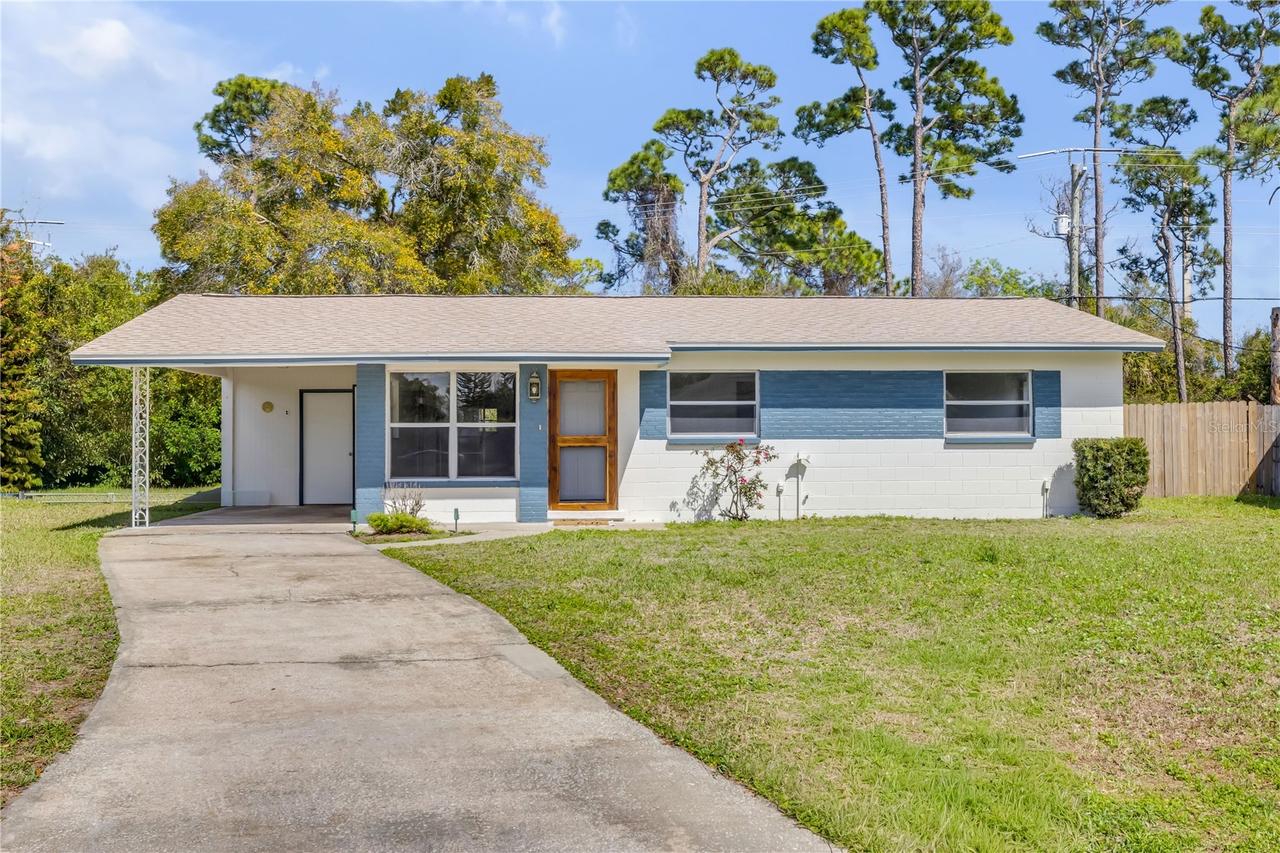 546 Cambridge Cir., South Daytona, FL 32119