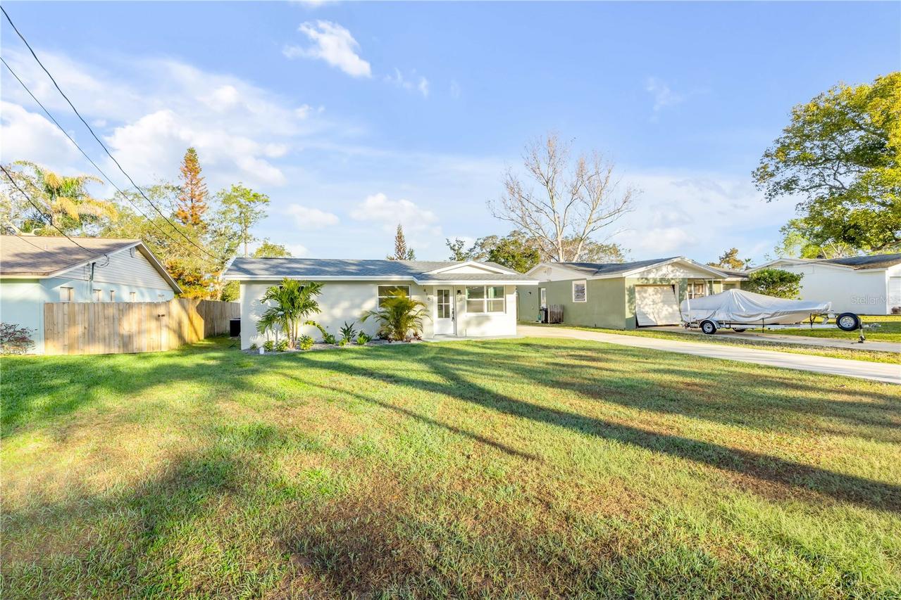 416 Plumosa Ave., Port Orange, FL 32127