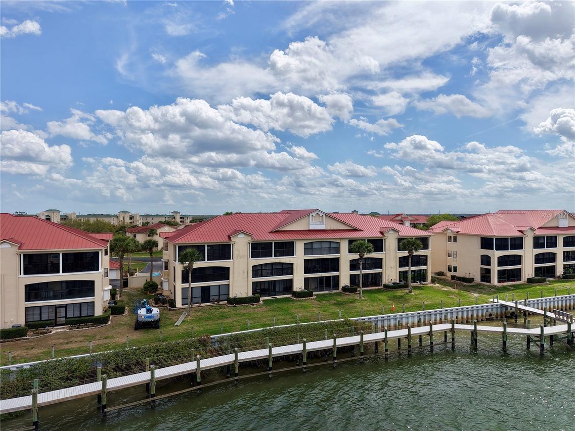 442 Bouchelle Dr. #305, New Smyrna Beach, FL 32169