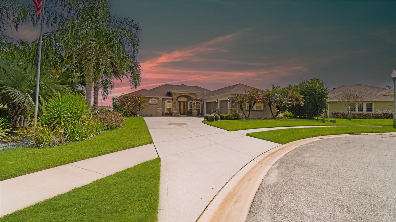 3307 E Locanda Cir., New Smyrna Beach, FL 32168
