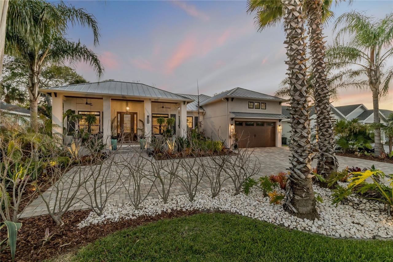 1502 Saxon Dr., New Smyrna Beach, FL 32169