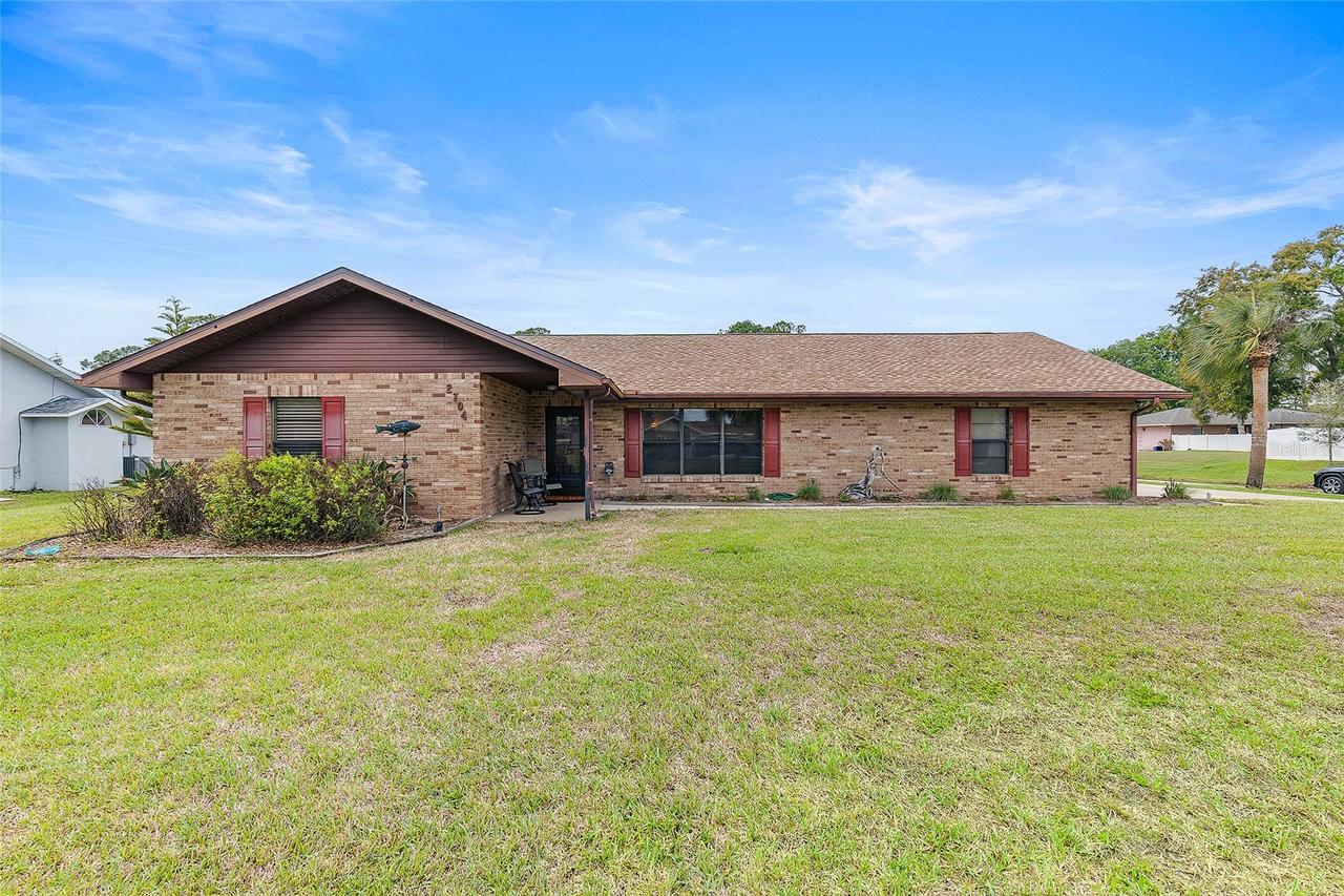 2704 Sabal Palm Dr., Edgewater, FL 32141