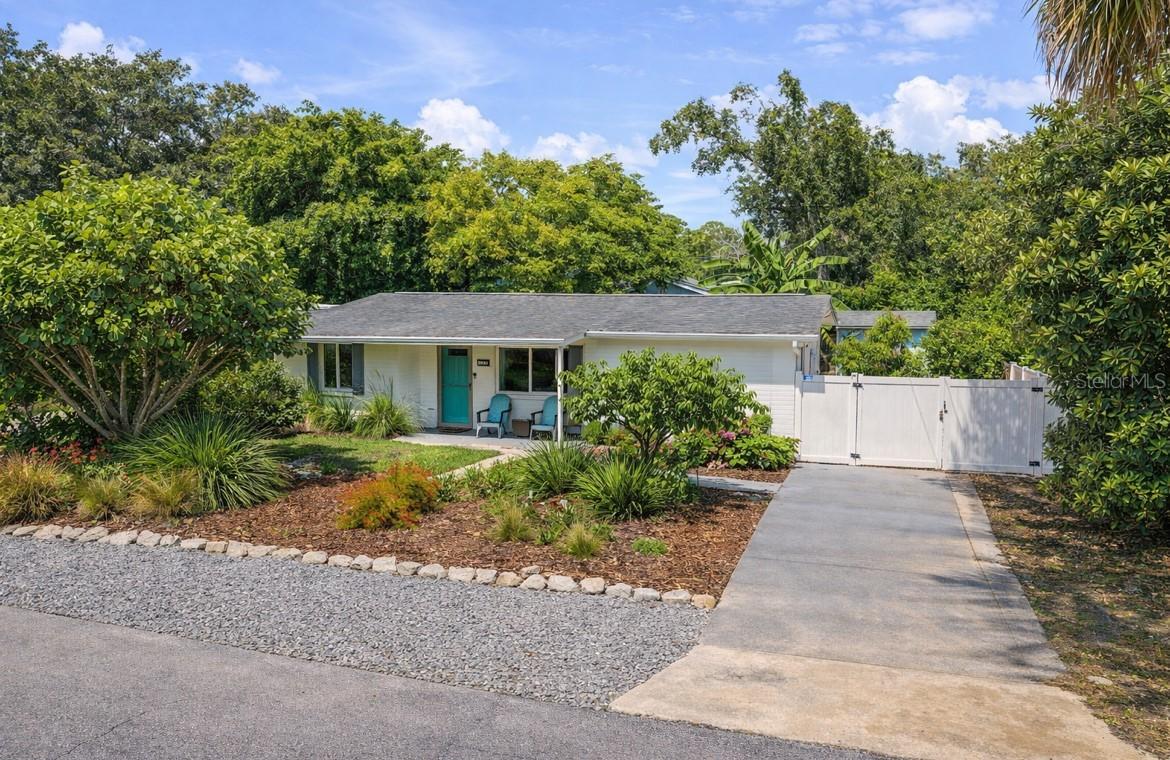 115 Orange Ave., Edgewater, FL 32132