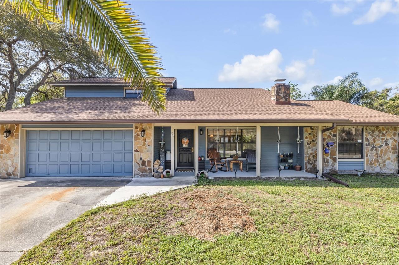 281 Galbraith Ave., Oak Hill, FL 32759