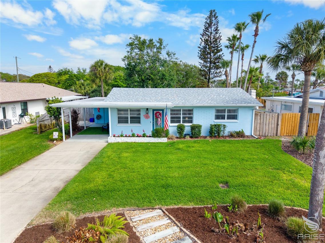 702 Ocean Ave., New Smyrna Beach, FL 32169