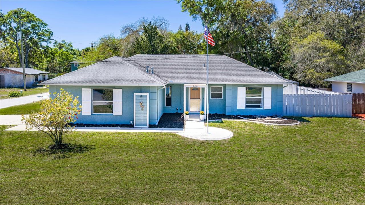 816 S Myrtle Ave., New Smyrna Beach, FL 32168