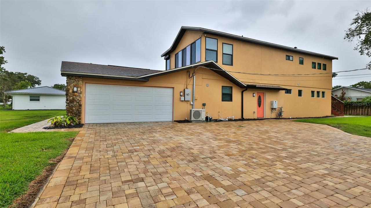 1602 S Riverside Dr., Edgewater, FL 32132