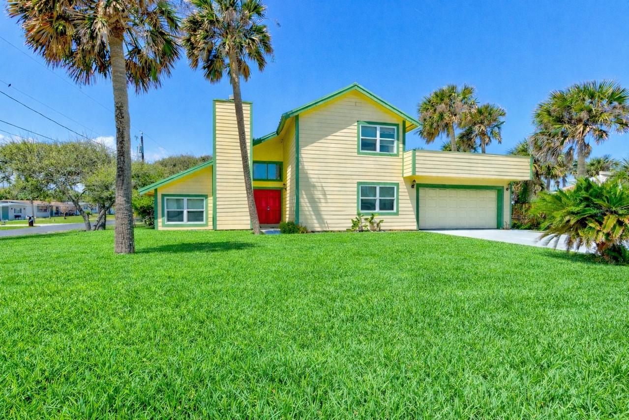 1204 Hemlock St., New Smyrna Beach, FL 32169