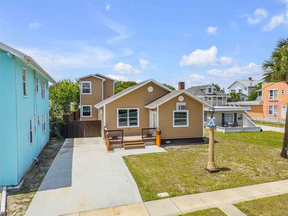 205 N Wild Olive Ave., Daytona Beach, FL 32118
