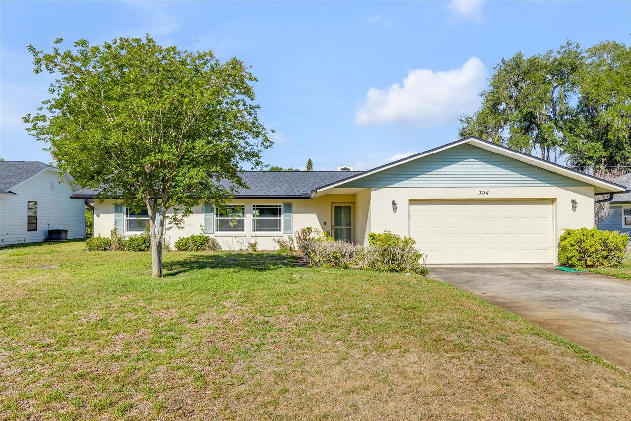 704 Green Rd., New Smyrna Beach, FL 32168