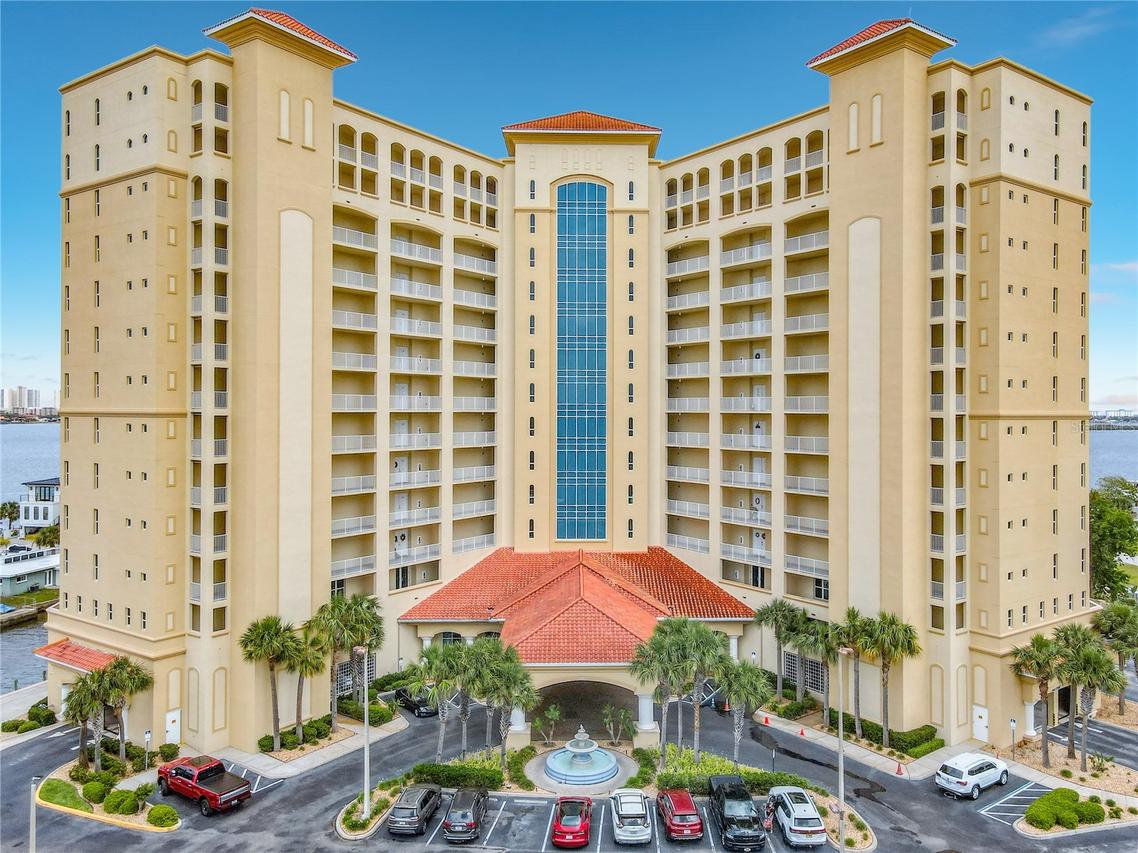2801 S Ridgewood Ave. #1111, South Daytona, FL 32119